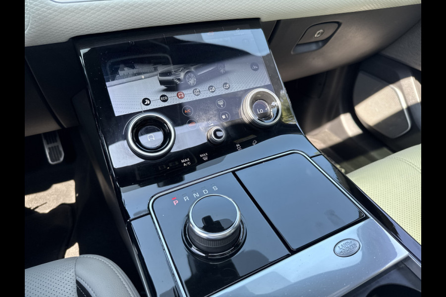 Land Rover Range Rover Velar 2.0 250PK AWD R-DYNAMIC BLACK PACK SE LEDER/VIRTUAL/PANORAMADAK
