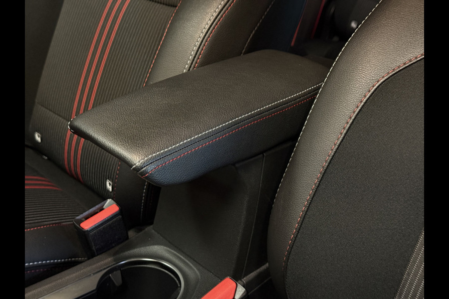 Renault Captur 1.3 TCe 160 R.S. Line | Groot Navi | Pano | Camera | Stoelverwarming | Led | 18" | 100% Dealer onderhouden!