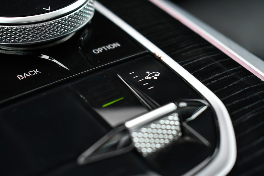 BMW X5 xDrive50e M-Sport Skylounge Comf-stoel ACC 360 HUD H/K 22inch BTW-auto