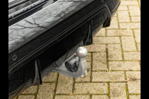 BMW 3-serie 330e M-Sport - LCI 2 - Schuifdak - Trekhaak - Widescreen - Hifi - Camera