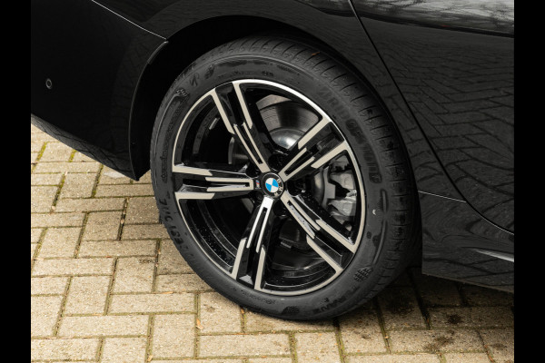 BMW 3-serie 330e M-Sport - LCI 2 - Schuifdak - Trekhaak - Widescreen - Hifi - Camera