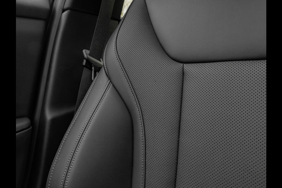 BMW 3-serie 330e M-Sport - LCI 2 - Schuifdak - Trekhaak - Widescreen - Hifi - Camera