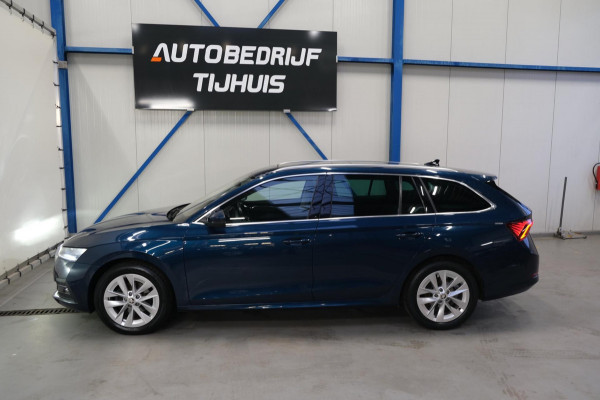 Škoda Octavia Combi 1.0 e-TSI Business Edition Plus Automaat - N.A.P. Airco, Cruise, Navi, PDC, Camera, Trekhaak.