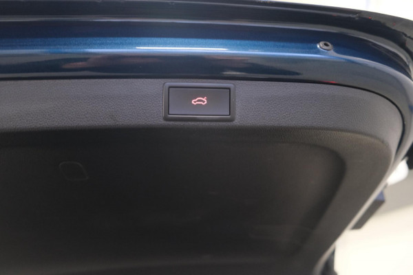 Škoda Octavia Combi 1.0 e-TSI Business Edition Plus Automaat - N.A.P. Airco, Cruise, Navi, PDC, Camera, Trekhaak.