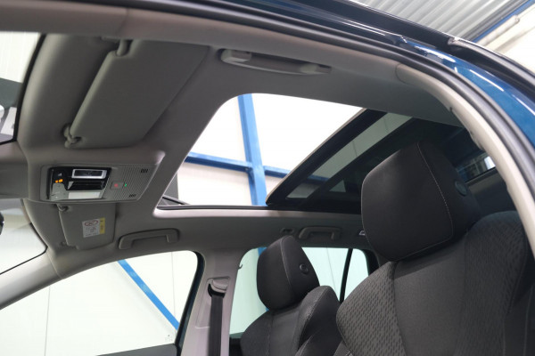 Škoda Octavia Combi 1.0 e-TSI Business Edition Plus Automaat - N.A.P. Airco, Cruise, Navi, PDC, Camera, Trekhaak.