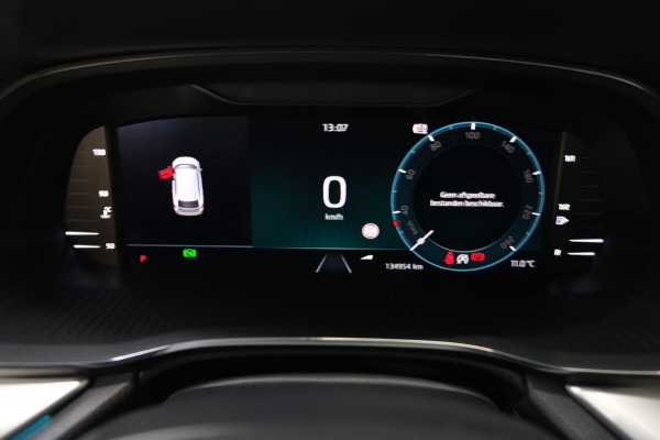 Škoda Octavia Combi 1.0 e-TSI Business Edition Plus Automaat - N.A.P. Airco, Cruise, Navi, PDC, Camera, Trekhaak.