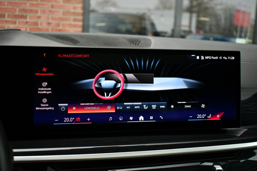 BMW X5 xDrive50e M-Sport Skylounge Comf-stoel ACC 360 HUD H/K 22inch BTW-auto