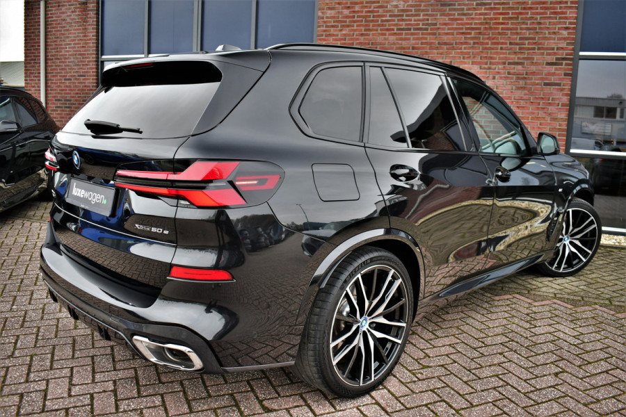 BMW X5 xDrive50e M-Sport Skylounge Comf-stoel ACC 360 HUD H/K 22inch BTW-auto