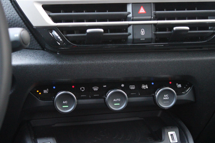 Citroën C4 1.2 Hybrid 145PK MAX | HEAD UP DISPLAY | CAMERA VOOR + ACHTER | NAVIGATIE | DRAADLOZE TELEFOONLADER | FULL LED KOPLAMPEN | DRAADLOZE APPLE CARPLAY/ANDROID AUTO | STOEL/STUUR/VOORRUIT VERWARMING | 18" LICHTMETALEN VELGEN | ADAPTIVE CRUISE CONTROL | CLIMATE CONTROL | LEDEREN BEKLEDING | DAB+ RADIO | KEYLESS ENTRY/START |