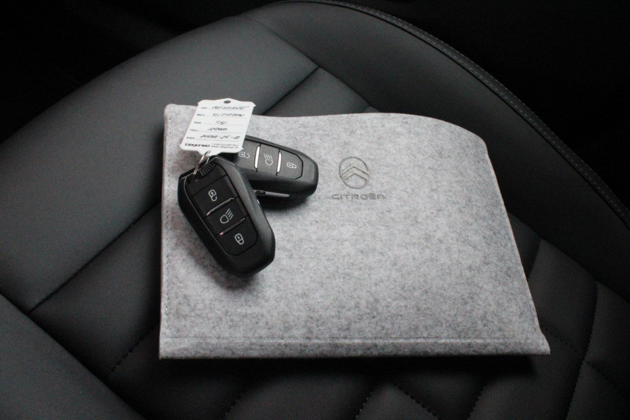 Citroën C4 1.2 Hybrid 145PK MAX | HEAD UP DISPLAY | CAMERA VOOR + ACHTER | NAVIGATIE | DRAADLOZE TELEFOONLADER | FULL LED KOPLAMPEN | DRAADLOZE APPLE CARPLAY/ANDROID AUTO | STOEL/STUUR/VOORRUIT VERWARMING | 18" LICHTMETALEN VELGEN | ADAPTIVE CRUISE CONTROL | CLIMATE CONTROL | LEDEREN BEKLEDING | DAB+ RADIO | KEYLESS ENTRY/START |