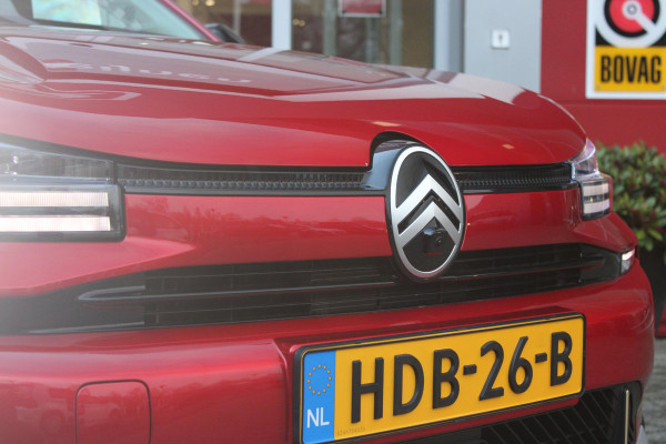 Citroën C4 1.2 Hybrid 145PK MAX | HEAD UP DISPLAY | CAMERA VOOR + ACHTER | NAVIGATIE | DRAADLOZE TELEFOONLADER | FULL LED KOPLAMPEN | DRAADLOZE APPLE CARPLAY/ANDROID AUTO | STOEL/STUUR/VOORRUIT VERWARMING | 18" LICHTMETALEN VELGEN | ADAPTIVE CRUISE CONTROL | CLIMATE CONTROL | LEDEREN BEKLEDING | DAB+ RADIO | KEYLESS ENTRY/START |