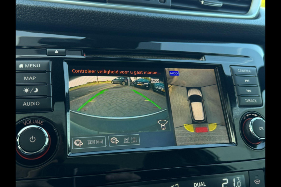 Nissan QASHQAI 1.3 DIG-T Tekna + TREKHAAK AFN. / 360 CAMERA / ST. VERWARMING / PANORAMADAK / NAVIGATIE / CARPLAY / CRUISE / PARELM
