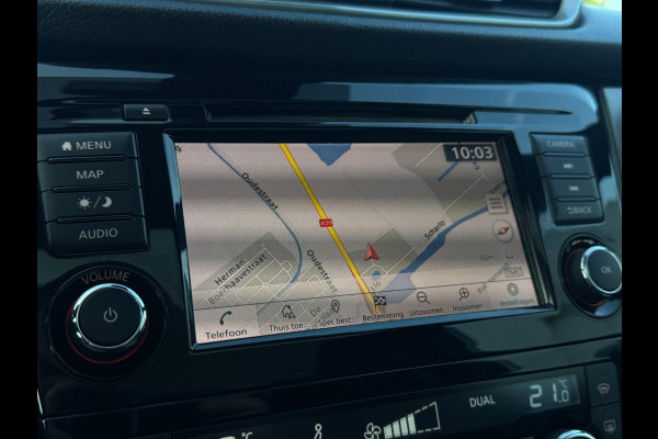 Nissan QASHQAI 1.3 DIG-T Tekna + TREKHAAK AFN. / 360 CAMERA / ST. VERWARMING / PANORAMADAK / NAVIGATIE / CARPLAY / CRUISE / PARELM