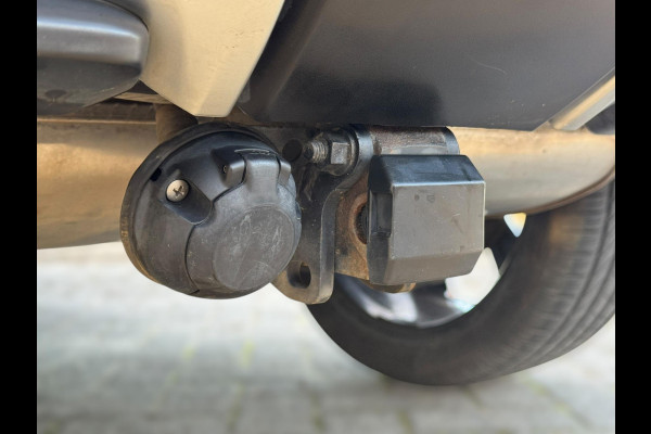 Nissan QASHQAI 1.3 DIG-T Tekna + TREKHAAK AFN. / 360 CAMERA / ST. VERWARMING / PANORAMADAK / NAVIGATIE / CARPLAY / CRUISE / PARELM