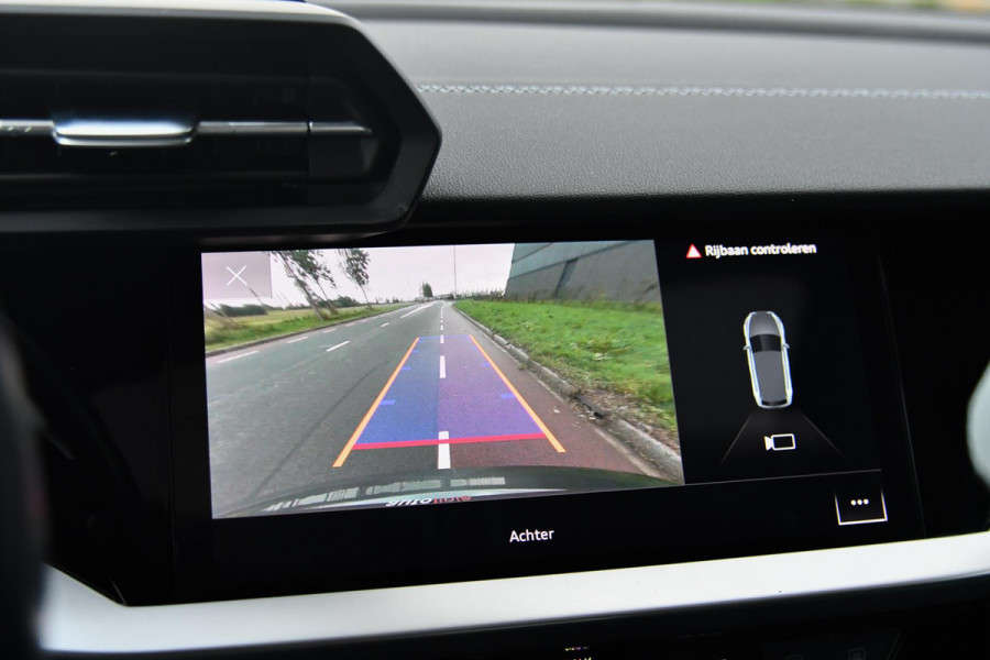 Audi A3 Sportback 40 TFSI e 3x S-Line. RS Zetels, Pano, ACC, Keyless, Camera, Matrix, 19'', CarPlay!