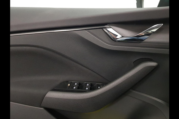 Škoda Kamiq 1.0 TSI 110pk DSG Dynamic | Navigatie | Lane Assist | Adaptive Cruise Control | Camera | Stoelverwarming |