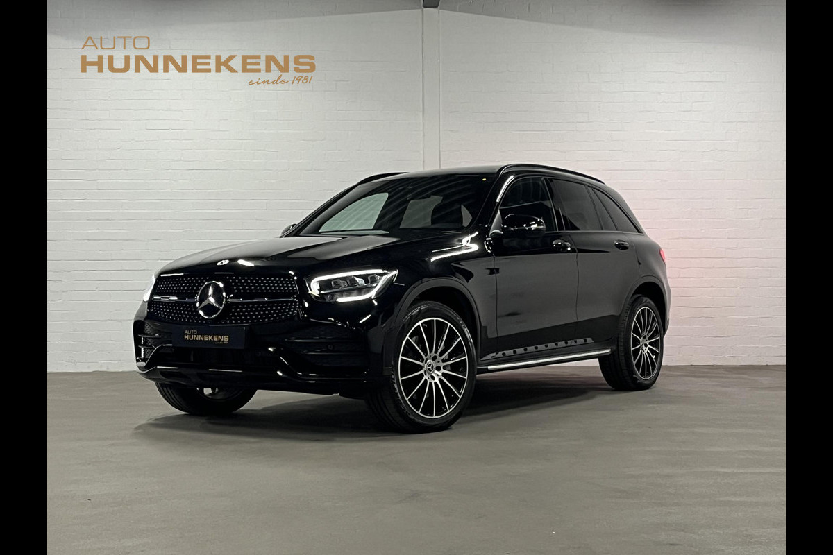 Mercedes-Benz GLC 300e 4MATIC Trekhaak | Adaptive Cruise control | Open dak | Memory seats | Ambiente verlichting | Stoelverwarming