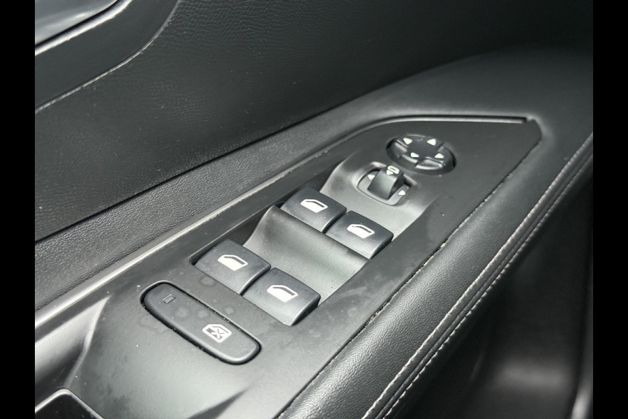 Peugeot 3008 1.2 PureTech Blue Lease Premium 360° Camera,Automaat,2e Eigenaar,Dealer Onderhouden,Navi,Clima,Cruise,Pdc V+A,Lm velgen,Halfleder,Nieuwe Distributie,131pk,Apk tot 03-2026