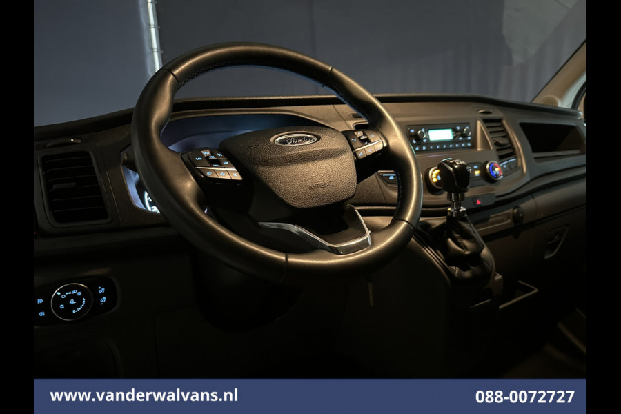Ford Transit 2.0 TDCI 131pk Bakwagen Laadklep Euro6 Airco | Cruisecontrol | Verwarmde voorruit Bijrijdersbank