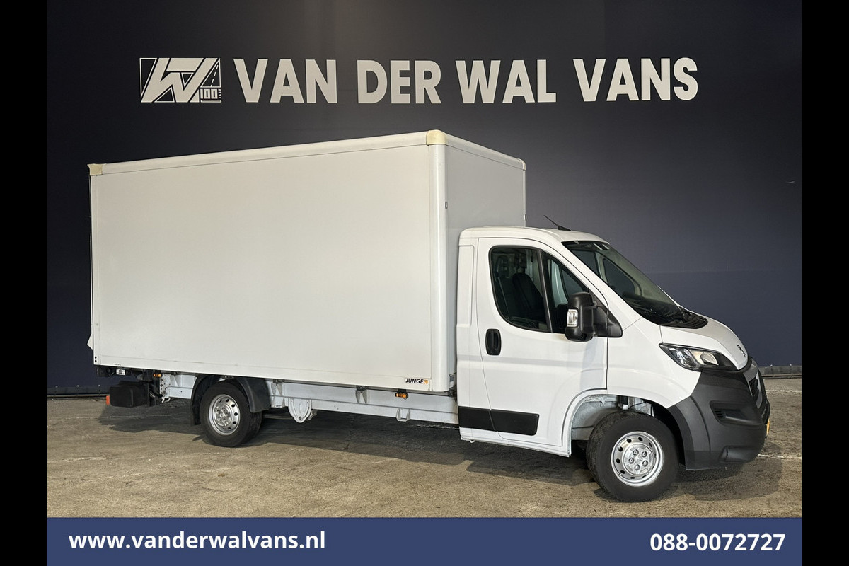 Peugeot Boxer 2.2 BlueHDi 141pk Bakwagen Laadklep Euro6 Airco | Cruisecontrol | 955kg laadvermogen Bijrijdersbank