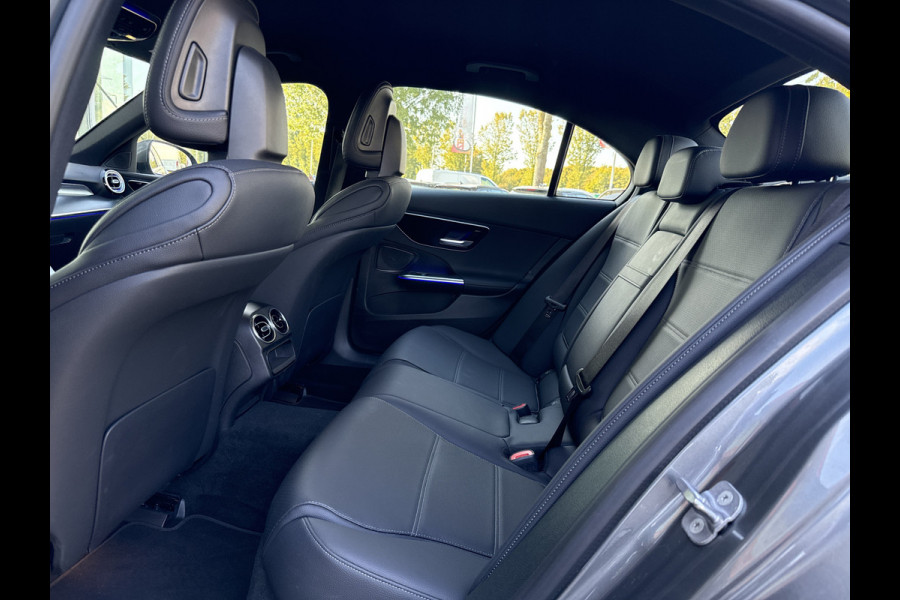 Mercedes-Benz C-Klasse 180 Luxury Line | Sfeerverl. | Memory seat | Carplay | Dodehoek as.