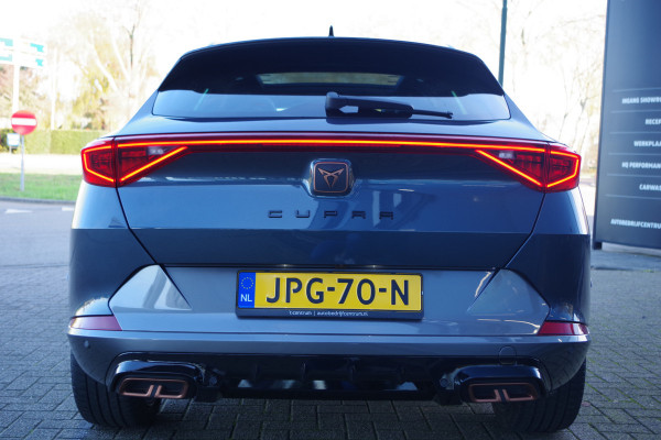 CUPRA Formentor 1.4 e-Hybrid 245 PK VZ, Panoramadak, Trekhaak, 360 Camera, Winterpakket