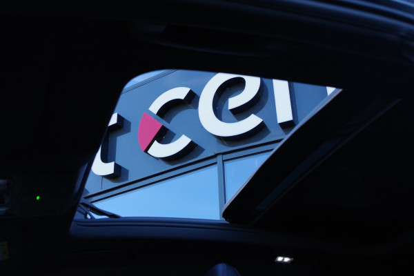 CUPRA Formentor 1.4 e-Hybrid 245 PK VZ, Panoramadak, Trekhaak, 360 Camera, Winterpakket