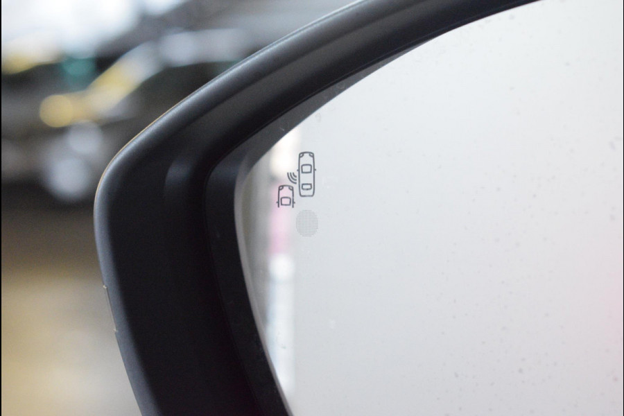 Opel Mokka-e Elegance 50-kWh | Level 3 | SOH 99,8% | Navigatie 10 inch scherm | Carplay | Winterpakket |