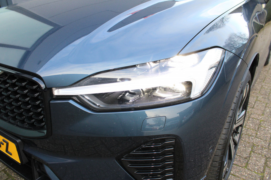 Volvo XC60 2.0 T8 Plug-in hybrid AWD Plus Dark | Head- Up | H&K | Panoramadak | 360 Camera