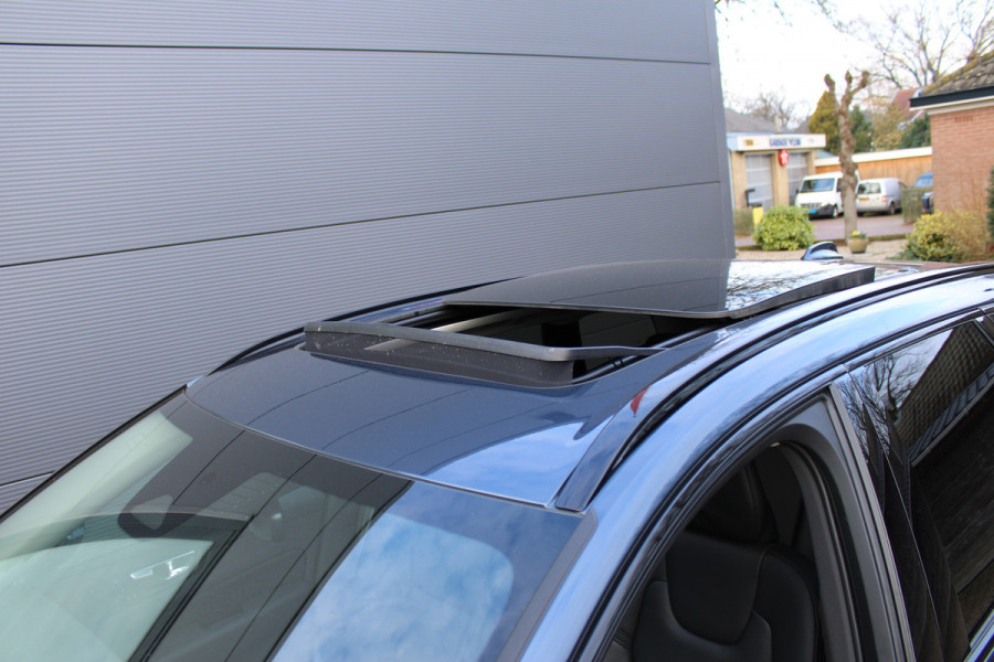Volvo XC60 2.0 T8 Plug-in hybrid AWD Plus Dark | Head- Up | H&K | Panoramadak | 360 Camera