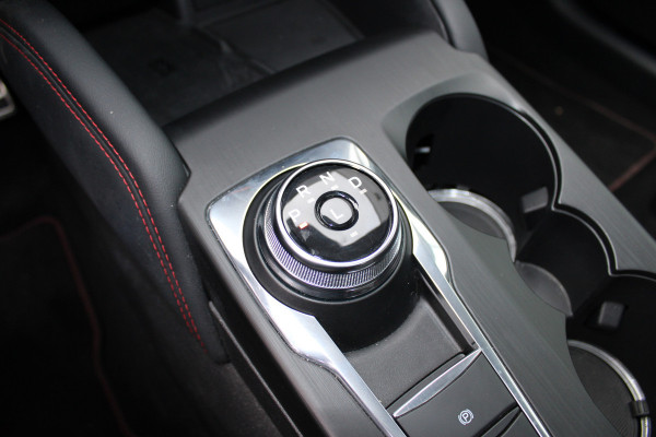 Ford Kuga 2.5 PHEV ST-Line X | Trekhaak | Panoramadak | AGR | Led | Head-up | B&O