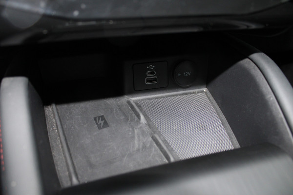 Ford Kuga 2.5 PHEV ST-Line X | Trekhaak | Panoramadak | AGR | Led | Head-up | B&O