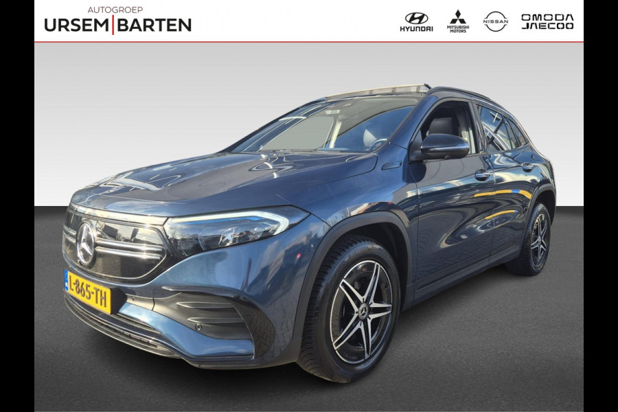 Mercedes-Benz EQA 250 Business Solution AMG 67 kWh | Trekhaak | Panoramischdak |