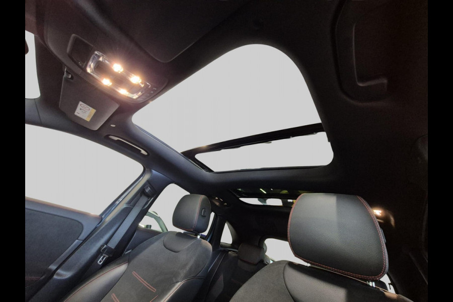 Mercedes-Benz EQA 250 Business Solution AMG 67 kWh | Trekhaak | Panoramischdak |