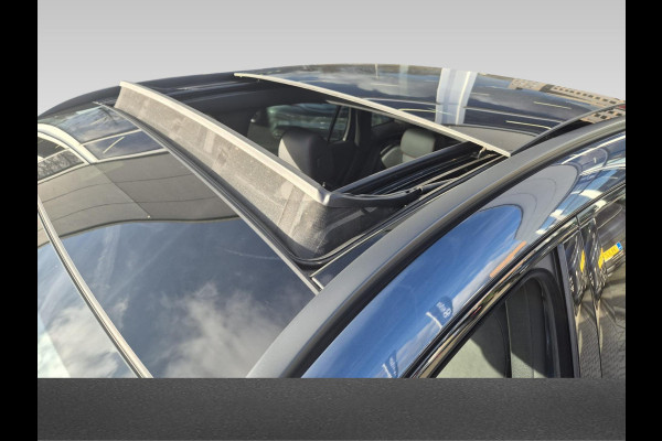 Mercedes-Benz EQA 250 Business Solution AMG 67 kWh | Trekhaak | Panoramischdak |