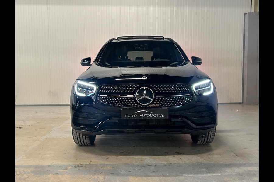 Mercedes-Benz GLC 300e 4MATIC | AMG/NIGHT | PANO | HUD | 360 CAMERA | PLUG IN HYBRIDE