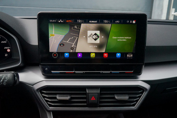 Seat Leon Sportstourer 1.5 eTSI FR Launch Edition