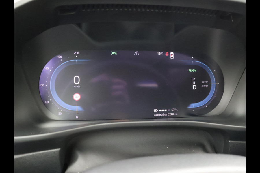 Volvo XC40 RECHARGE TWIN PRO 408 PK + TREKHAAK WEGKL. | 360 CAMERA | PANORAMA | 20 INCH | HARMAN/KARDON