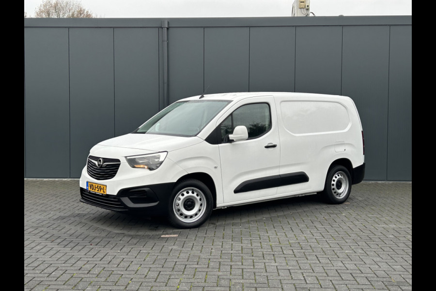 Opel Combo 1.5D 102 PK / L2H1 / 1e EIG. / 85.411 KM !! / SORTIMO INRICHTING / AIRCO / CRUISE / NAVI / APPLE CARPLAY