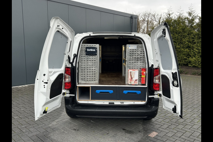 Opel Combo 1.5D 102 PK / L2H1 / 1e EIG. / 85.411 KM !! / SORTIMO INRICHTING / AIRCO / CRUISE / NAVI / APPLE CARPLAY