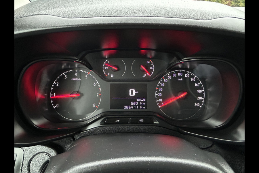 Opel Combo 1.5D 102 PK / L2H1 / 1e EIG. / 85.411 KM !! / SORTIMO INRICHTING / AIRCO / CRUISE / NAVI / APPLE CARPLAY