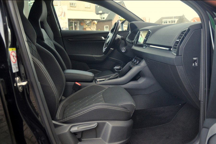 Škoda Karoq 1.5 TSI ACT Sportline Business 150 PK Automaat | Pano | ACC | Trekhaak