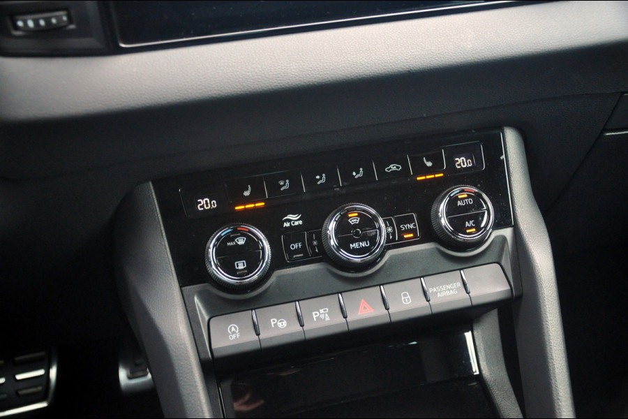 Škoda Karoq 1.5 TSI ACT Sportline Business 150 PK Automaat | Pano | ACC | Trekhaak