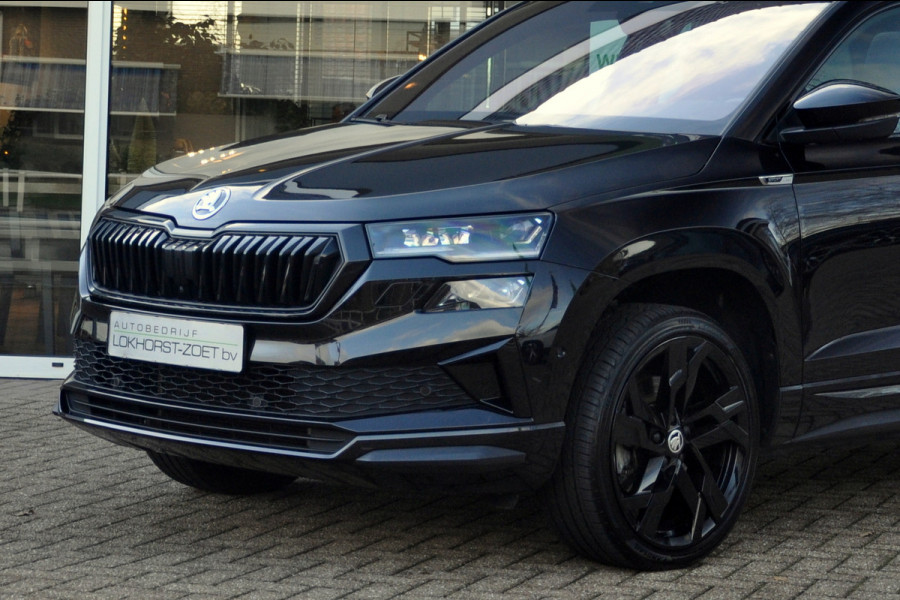Škoda Karoq 1.5 TSI ACT Sportline Business 150 PK Automaat | Pano | ACC | Trekhaak