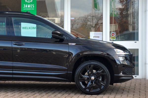 Škoda Karoq 1.5 TSI ACT Sportline Business 150 PK Automaat | Pano | ACC | Trekhaak