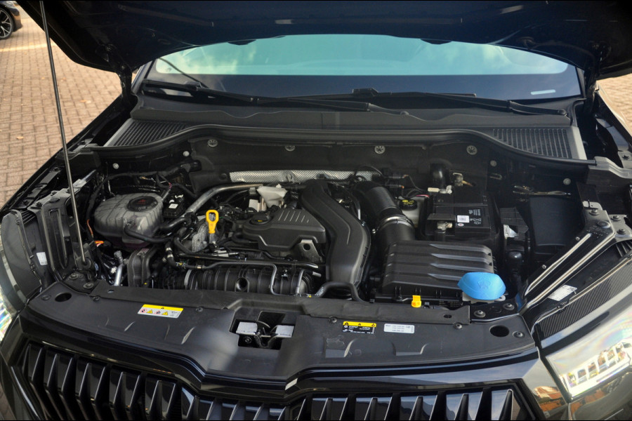 Škoda Karoq 1.5 TSI ACT Sportline Business 150 PK Automaat | Pano | ACC | Trekhaak