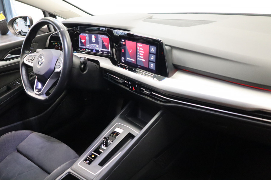 Volkswagen GOLF Variant 1.5 eTSI Life Business ACC Massage stoel 24 maanden garantie mogelijk (*vraag naar de voorwaarden)