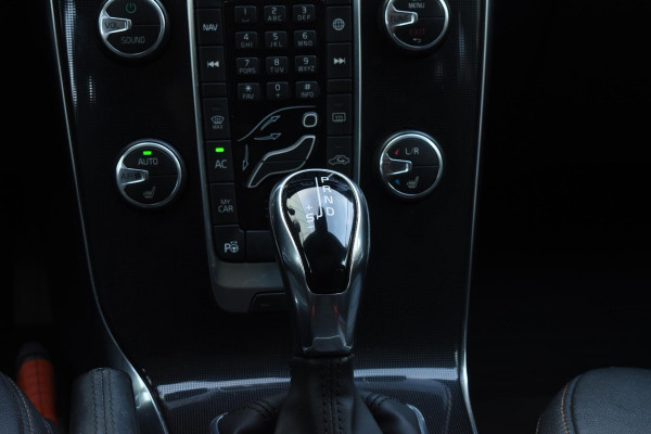 Volvo V40 Cross Country T3 152PK Polar+ Luxury