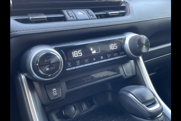 Toyota RAV4 2.5 Hybrid AWD Dynamic | navigatie | trekhaak | 1650KG trekgewicht
