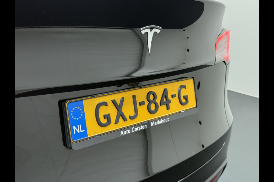 Tesla Model Y LFP-Accu SOH 95% W-pomp Sentry-Mode FSD-4 Camera's Pano-dak Adap.Cruise Navi RWD Ecc Autopilot Stoel+Stuur+Achterbank Verwarming Elek.Achterklep Dodehoek detector Draadloze telefoonlader Origineel Nederlandse Auto Accugarantie 1600kg trekvermogen 12-2032 fabr.gar.